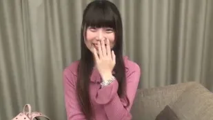 FC2PPV-1187952 完全顔出経験人数人可愛色白美少女19歳女子生制服着人生初生中出顔真赤妊娠怯表情萌