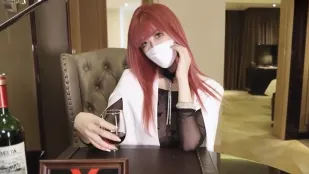 冷艳女霸总人后竟是个母狗 兔美酱