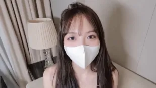 被合租室友引诱拍性爱视频做黄网 小巧芋艿