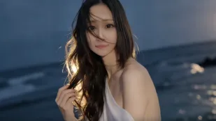 怪兽45期日本超模艾米莉初次下海