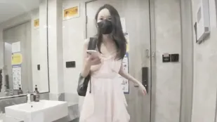 劳动节加班出差女下属酒店自慰高潮 小樱