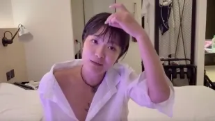 把色情片拍成YouTubeVlog 小恩