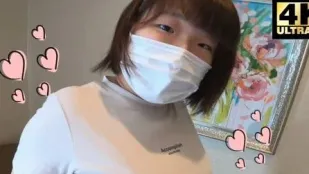 FC2PPV-4572279 相貌平平的大学二年级学生