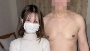 FC2PPV-4625246 白皙清纯的偶像级女孩