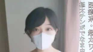 FC2PPV-4692060 超可爱温柔系少女被尽情玩弄