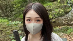 FC2PPV-3499445 我把刚搬到东京的女大学生带到公园的小厕所