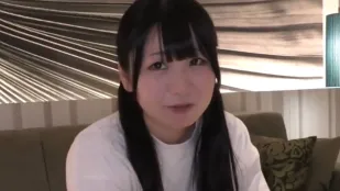 FC2PPV-3353973 双马尾女孩