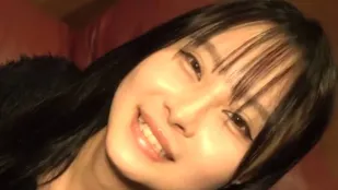 FC2PPV-4825193 来自赤坂的黑发女仆