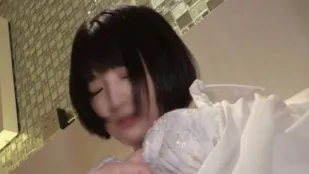 FC2PPV-4595846 21岁的京东传奇美女