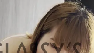FC2PPV-4640265 为美丽的外国妻子进行中出和口交