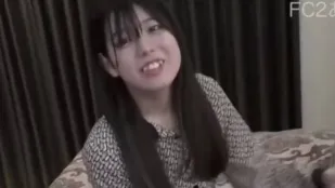 FC2PPV-3732924 纯洁无瑕的白皙美女