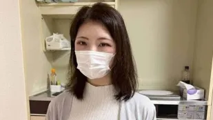 FC2PPV-4833699 安静优雅的妻子