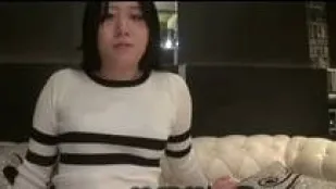 FC2PPV-4639846 美女被喜欢赌博的渣男搞怀孕