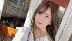 FC2PPV-3127769 撕开性感美容顾问的连裤袜