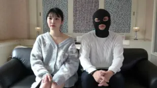 FC2PPV-4631125 对小脸黑发美女尽情施展他们钟爱的主戏