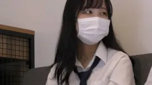 FC2PPV-3198921 刚刚进入青春期的处女高中生