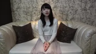 FC2PPV-1591233 首次拍摄顶级偶像级清纯派美少女