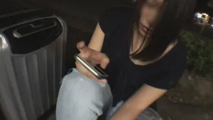 [数位破解无码版]FC2PPV-932566 坐在路边的纯朴翘家女