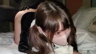 FC2PPV-1795998 我被一个长相可爱的女孩挑逗