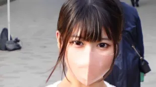 FC2PPV-4003498 这个害羞的女孩