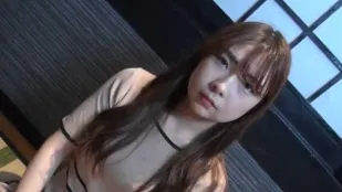 FC2PPV-1499121 清纯的少女