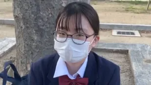 FC2PPV-3338623 文艺处女