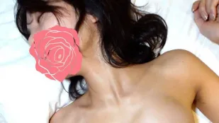 FC2PPV-3162712 美丽的棕褐色皮肤的混血日本女性