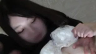 FC2PPV-4617965 白皙巨乳美女