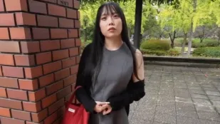 FC2PPV-4789380 曾经靠卖弄巨乳为生的偶像