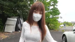 FC2PPV-4820130 穿着及膝袜的超级可爱小恶魔