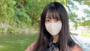FC2PPV-3052836 E罩杯巨乳志在成为护士现任职业学校学生