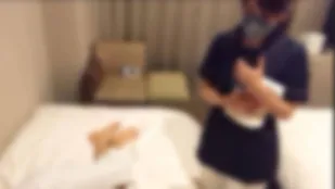 FC2PPV-4618386 白皙苗条美女酒店牛仔式按摩师