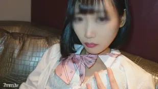FC2PPV-1403311 普通教育系可爱女生