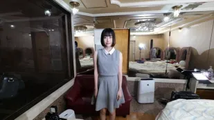 FC2PPV-4575736 纤细E罩杯敏感美女与浓烈生中出性爱特写