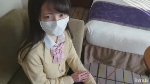 FC2PPV-1347210 超级苗条漂亮的女孩