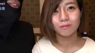 FC2PPV-1050097 初次拍摄全脸露出即将毕业的大学生里子小姐在休息最后的日子进行现场射精后悔了也没办法哦
