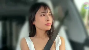 FC2PPV-4865786 超级有钱的丈夫拥有奢华放纵的大奶欲望狂妇的婚外情内射性爱