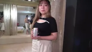 FC2PPV-3204671 车内课外辅导班半年后鲜粉F杯巨乳娜娜和短暂的新婚蜜月