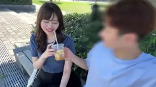 FC2PPV-4717599 这种反差萌让人欲罢不能的女大学生