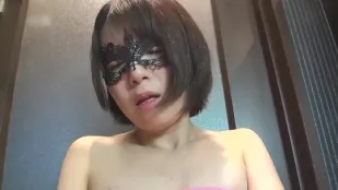 FC2PPV-912618 站立式口交粉色运动内衣内裤射精现役女军官妻子让主人感到痒痒的棒子真美味呢个人拍摄