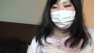 FC2PPV-895926 私拍胸部漂亮湿润度高可爱的应届毕业生梅子的内部射精幻想影片