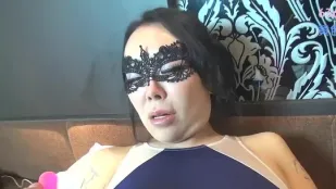 FC2PPV-933314 经济部门在职大胸公务员穿着校服现场插入连续射精小暴露请停下有人在看在性行为时打开窗户个人拍摄