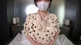FC2PPV-4719631 这个超级可爱又温柔的女孩的一切都是最好的
