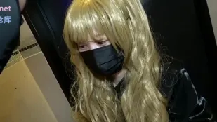FC2PPV-4897458 发光极夜液体女主播被要求狂插