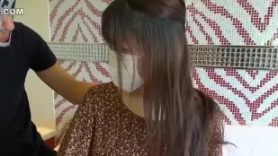 FC2PPV-4131281 细瘦清纯无毛美少女主观狂颠