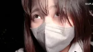 FC2PPV-4582966 十八岁色白白皙舞队队长首演狂插