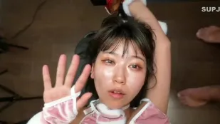 FC2PPV-3575775 纤细美女遭电棒狂插连射失守