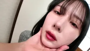 FC2PPV-4877055 首秀F罩杯金融界美女学长周末佩戴遥控震动器在颤抖中极度兴奋老司机连续射精引发痉挛满是爱液的敏感阴部被充分灌注