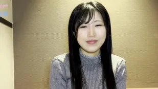 FC2PPV-4869941 无黑长发大胸x高筒袜轻轻一碰就崩溃的敏感F罩杯美人清纯脸蛋展现过于激烈的口腔技巧导致大量射精