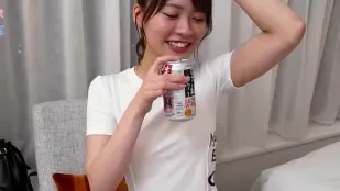 FC2PPV-4597361 人气女主播半载离职初登色情欲